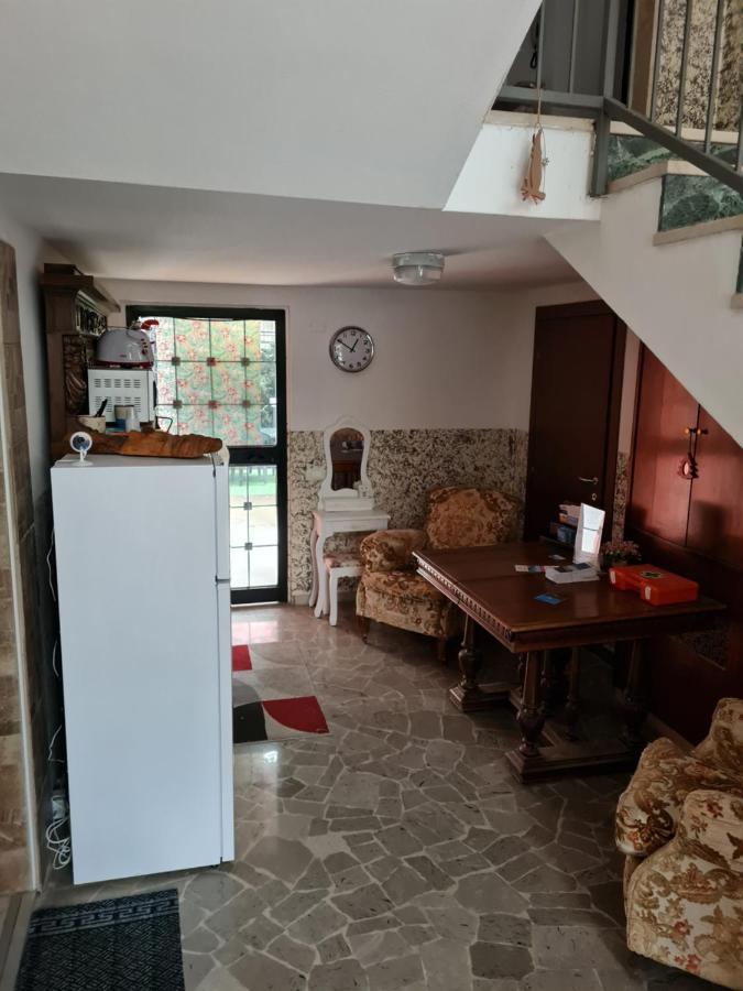 מלון אוריו אל סריו Landlady Airport Orio Bergamo Ida מראה חיצוני תמונה
