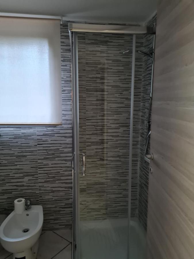 מלון אוריו אל סריו Landlady Airport Orio Bergamo Ida מראה חיצוני תמונה
