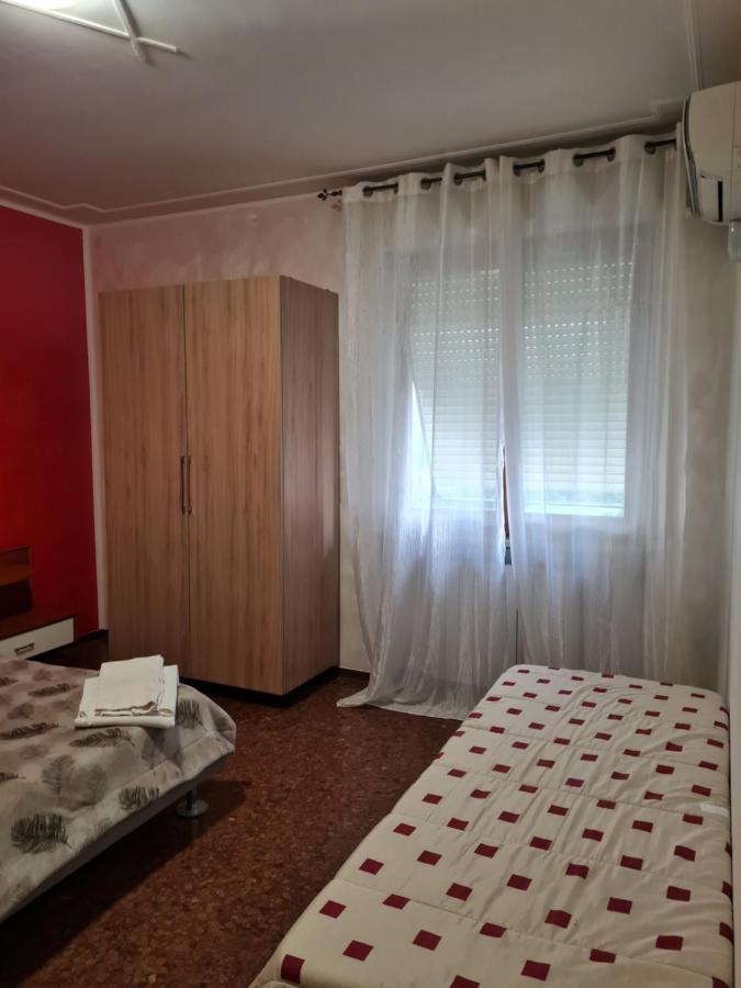 מלון אוריו אל סריו Landlady Airport Orio Bergamo Ida מראה חיצוני תמונה
