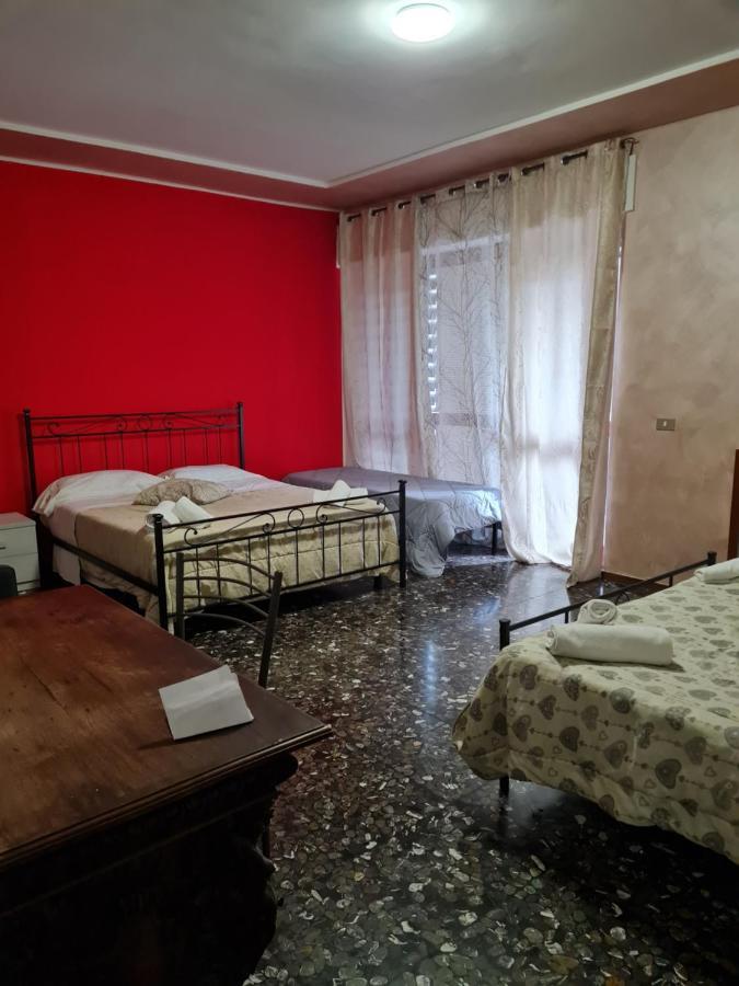 מלון אוריו אל סריו Landlady Airport Orio Bergamo Ida מראה חיצוני תמונה
